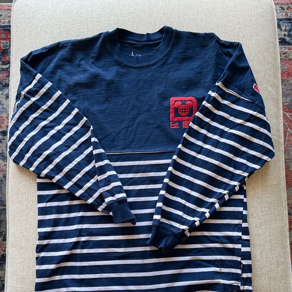 Walt Disney World Spirit Jersey - size XS